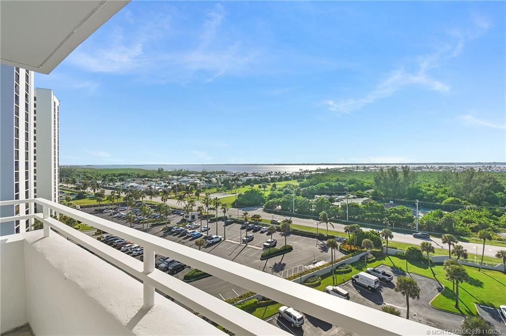 9600 S Ocean Drive 1009