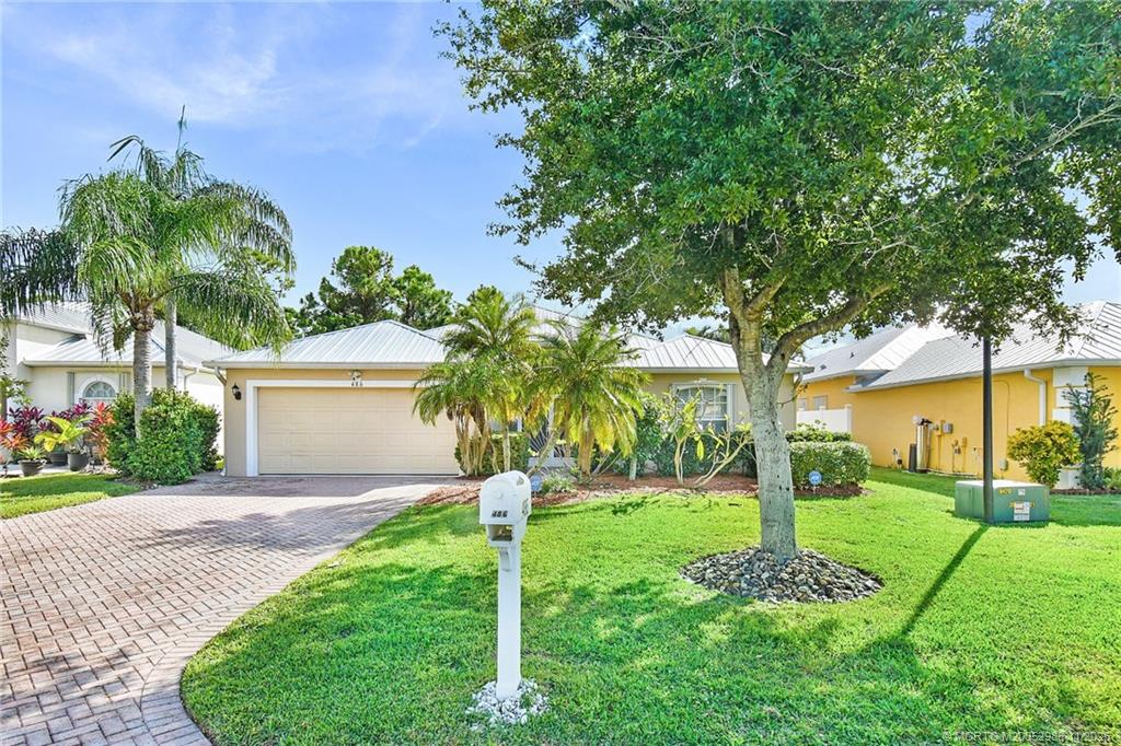486 NW Sunflower Place