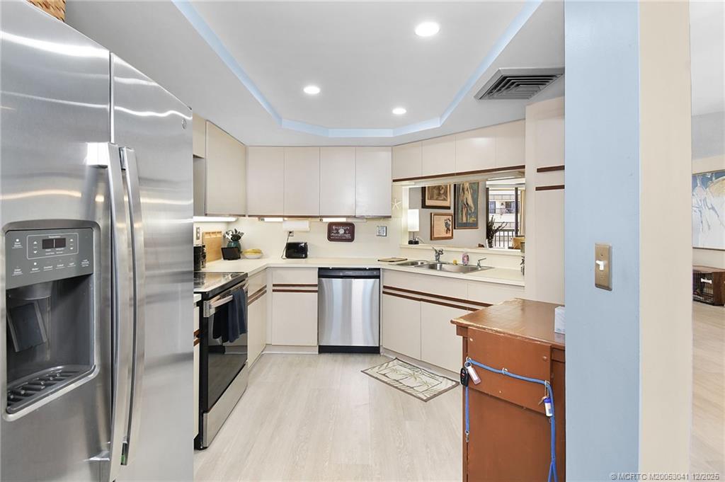 9500 S Ocean Drive 908
