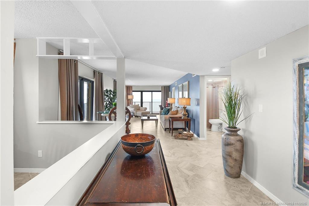 10044 S Ocean Drive 1002