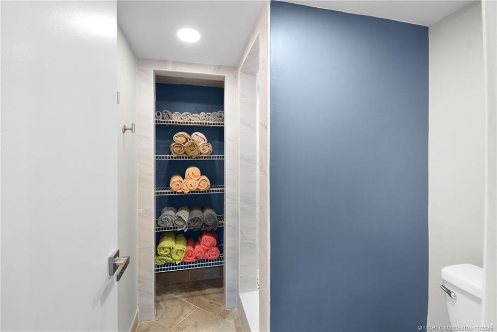 10044 S Ocean Drive 1002