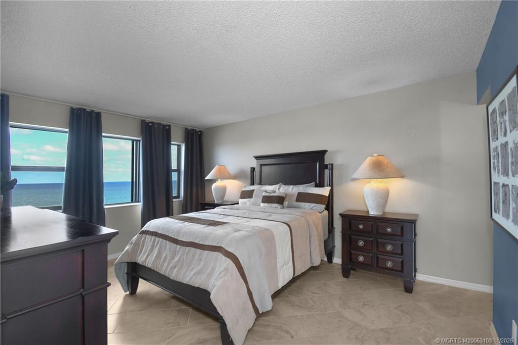 10044 S Ocean Drive 1002