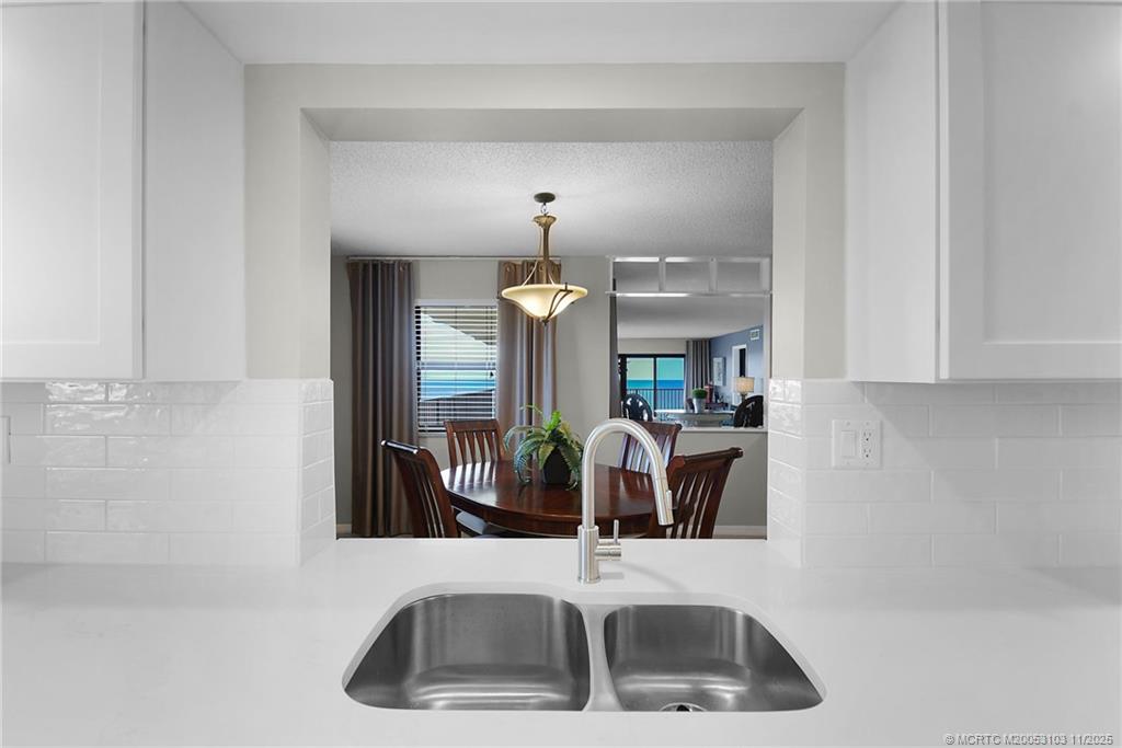 10044 S Ocean Drive 1002
