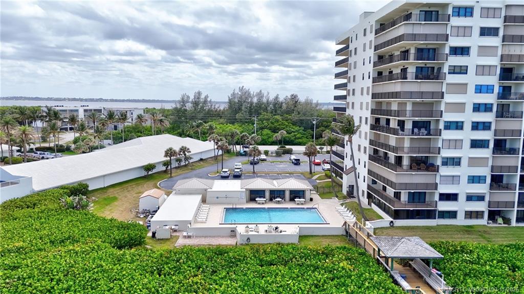 10044 S Ocean Drive 1002