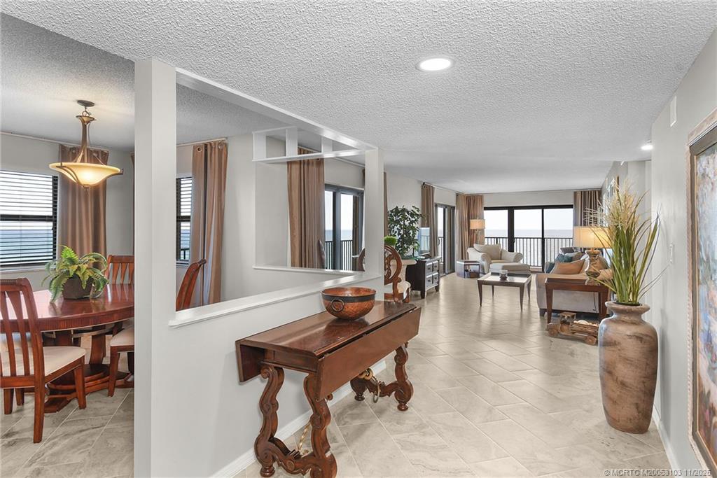 10044 S Ocean Drive 1002