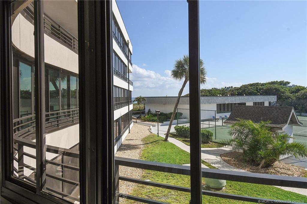1357 NE Ocean Blvd 214