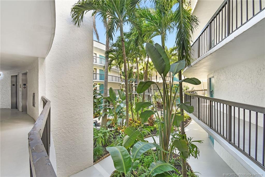 1357 NE Ocean Blvd 214