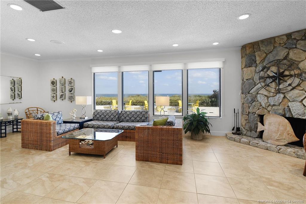 1357 NE Ocean Blvd 214
