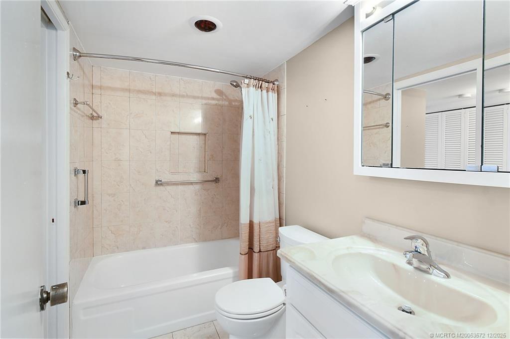 3482 NE Causeway Blvd 2-101