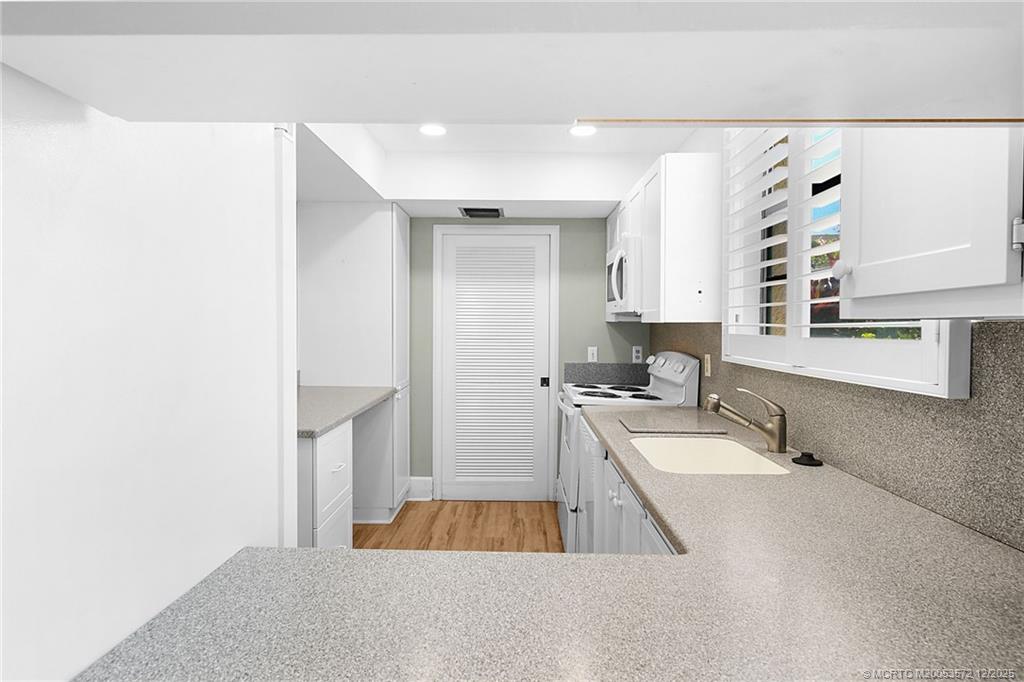 3482 NE Causeway Blvd 2-101