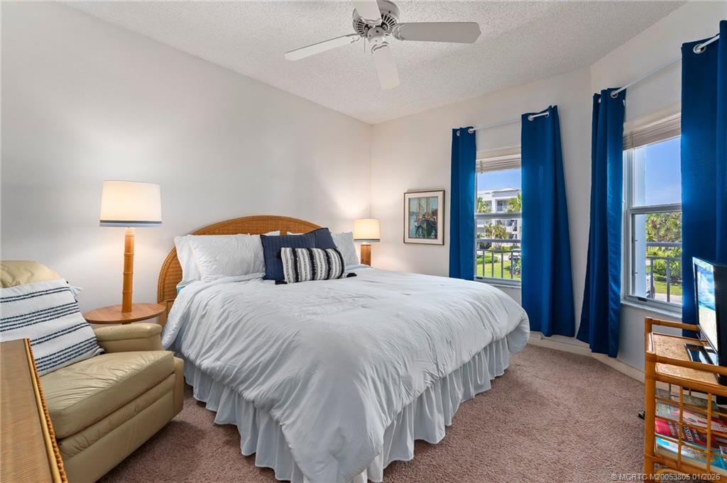 164 NE Edgewater Drive 2105