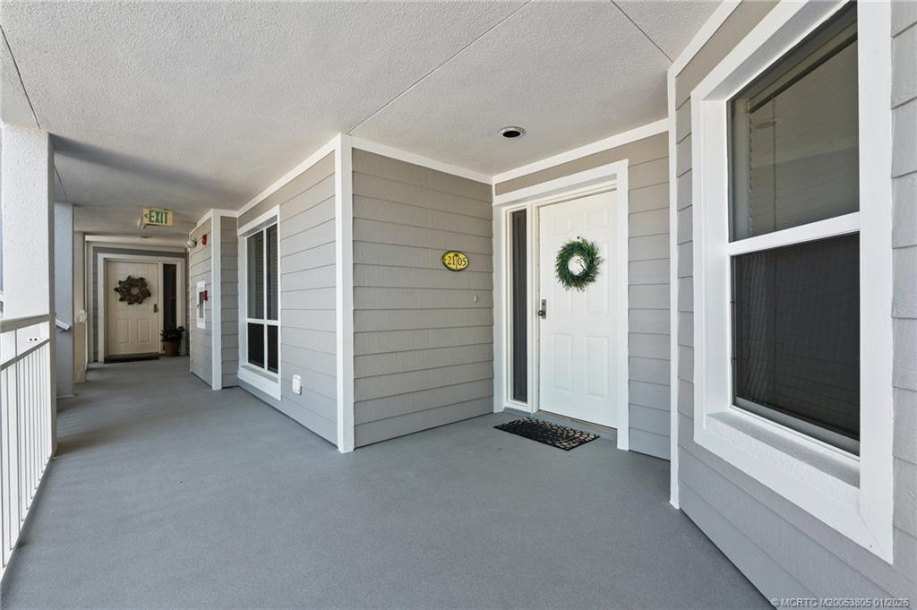 164 NE Edgewater Drive 2105