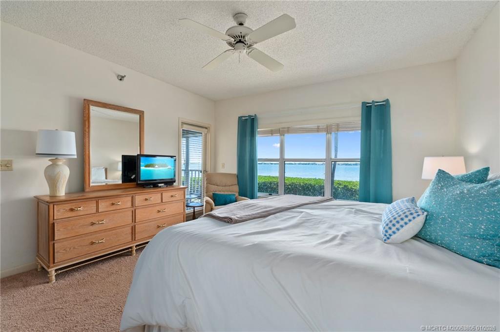 164 NE Edgewater Drive 2105