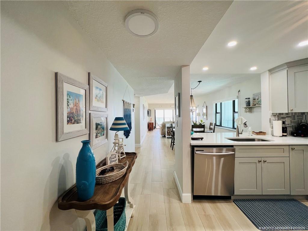 9400 S Ocean Drive 608
