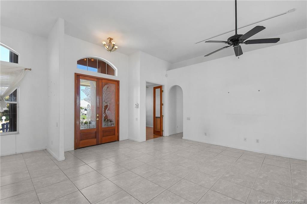 5312 SE Nassau Terrace