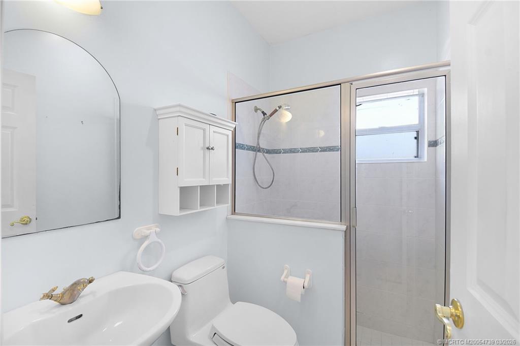 5312 SE Nassau Terrace
