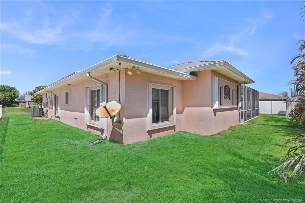 5312 SE Nassau Terrace