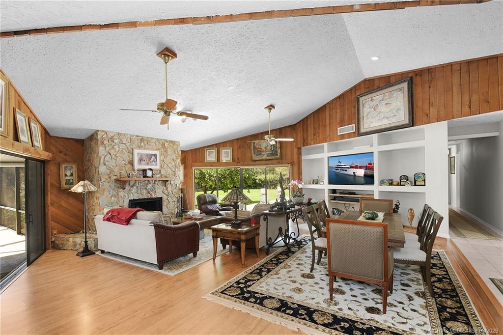 11266 SW Meadowlark Circle