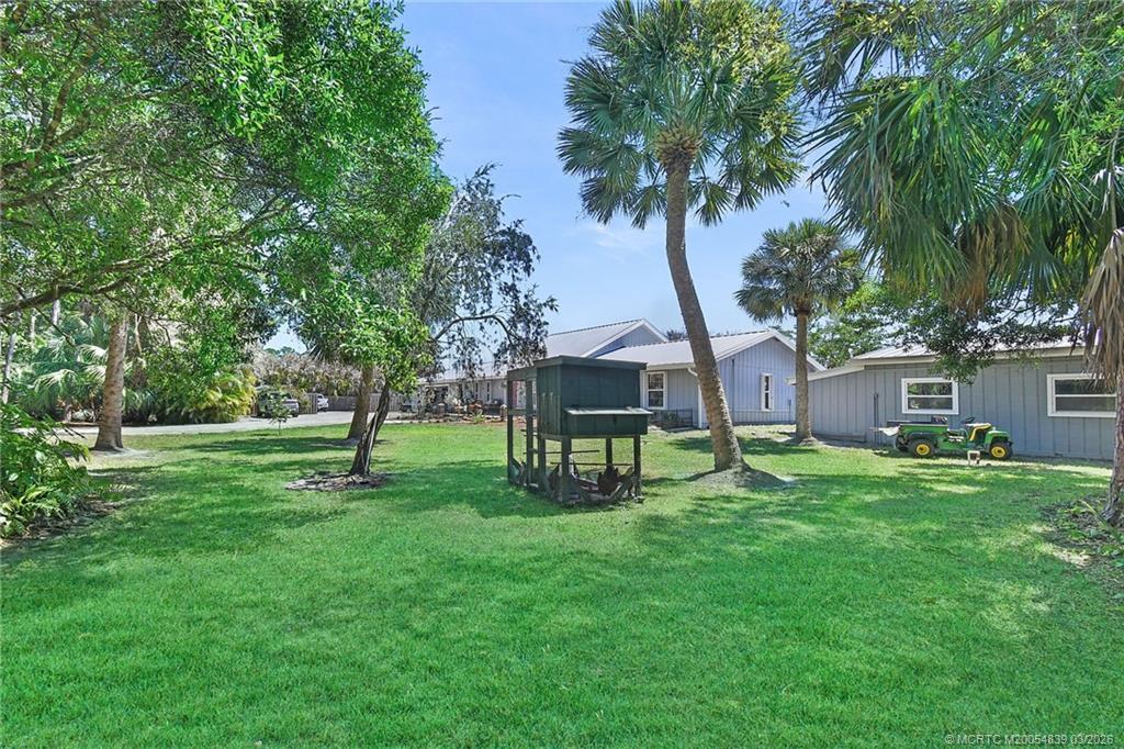 11266 SW Meadowlark Circle
