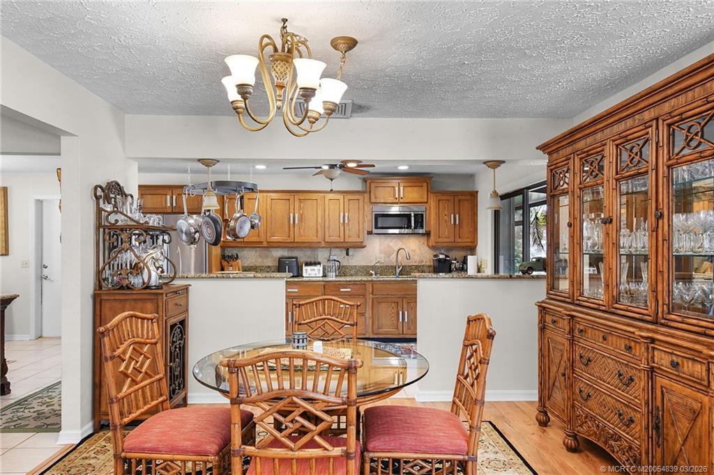 11266 SW Meadowlark Circle