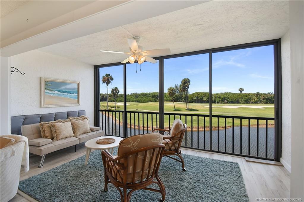 5532 NE Gulfstream Way