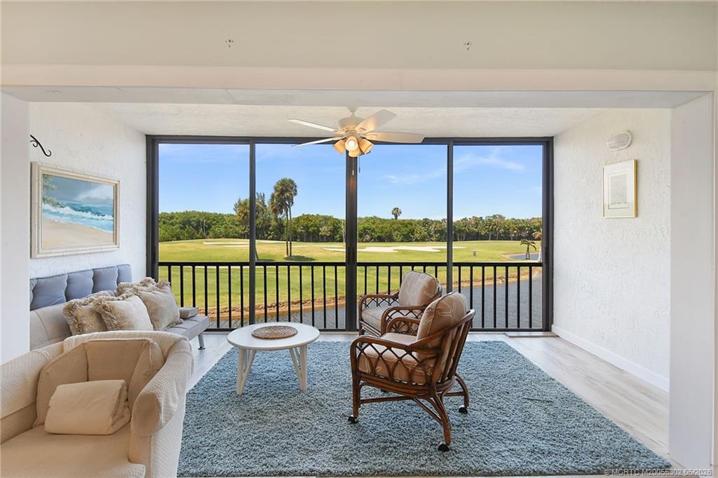 5532 NE Gulfstream Way