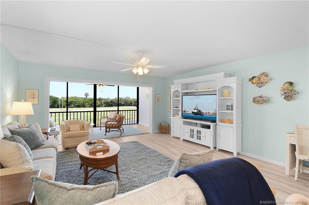 5532 NE Gulfstream Way