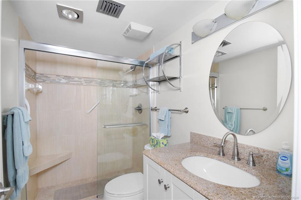 5532 NE Gulfstream Way