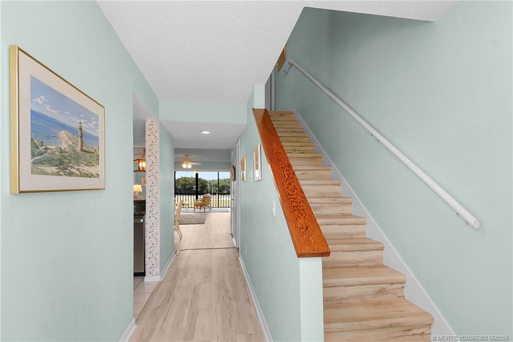 5532 NE Gulfstream Way