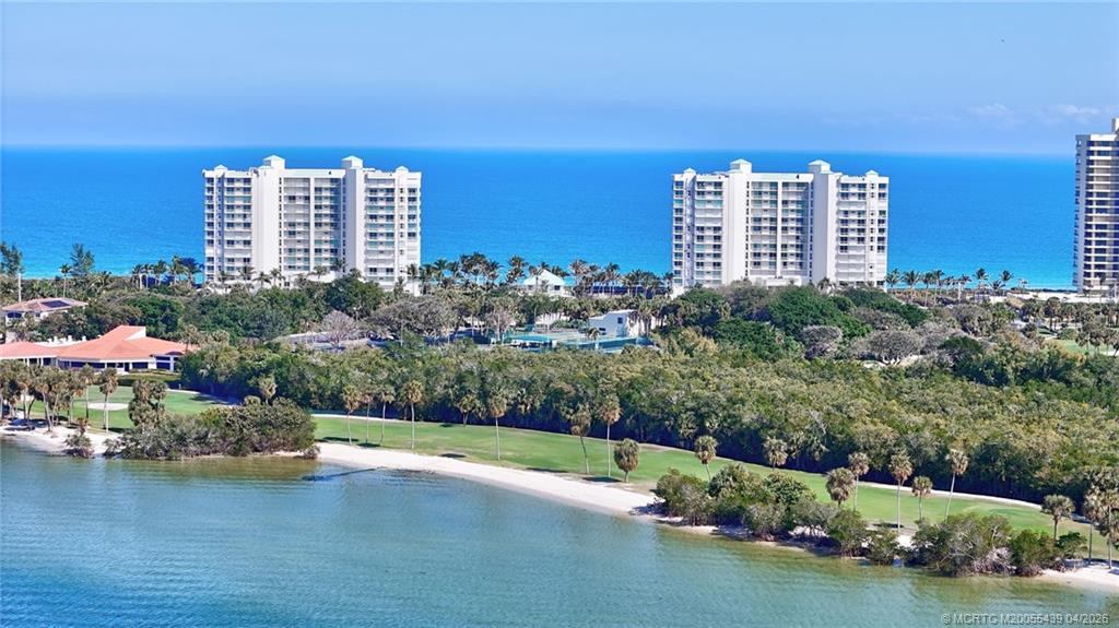 8600 S Ocean Drive 306