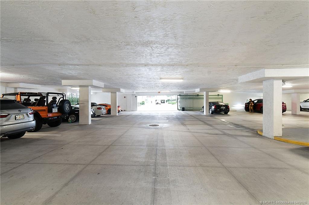8600 S Ocean Drive 306