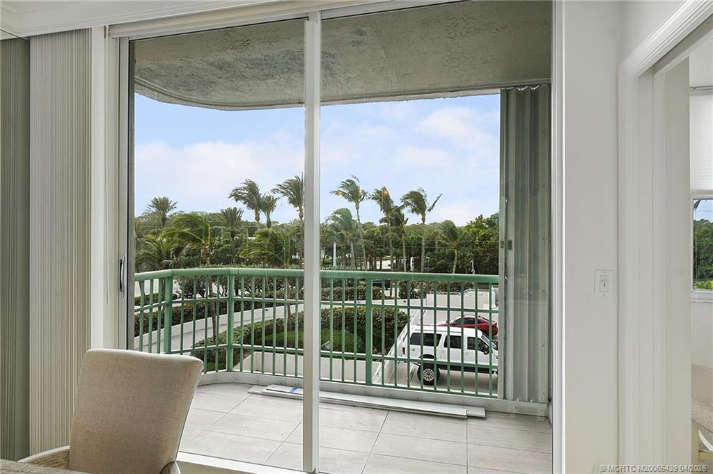 8600 S Ocean Drive 306