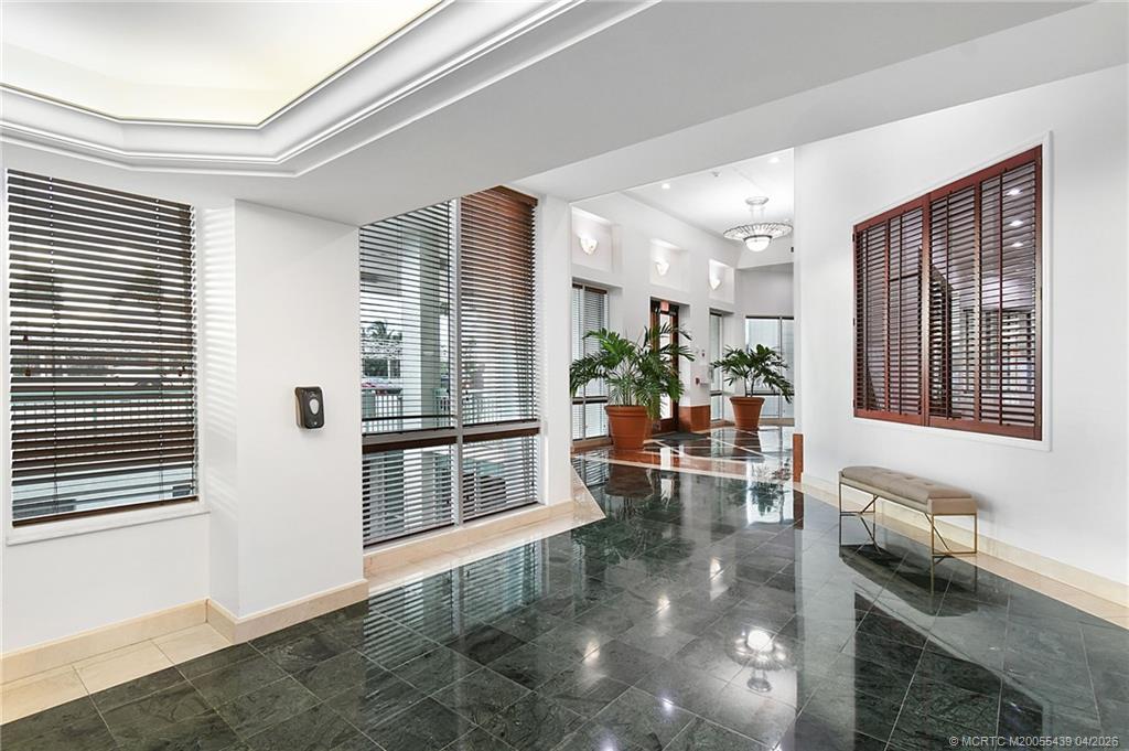 8600 S Ocean Drive 306