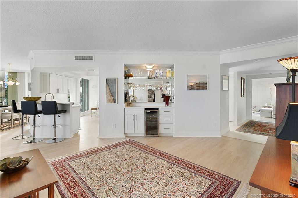 8600 S Ocean Drive 306