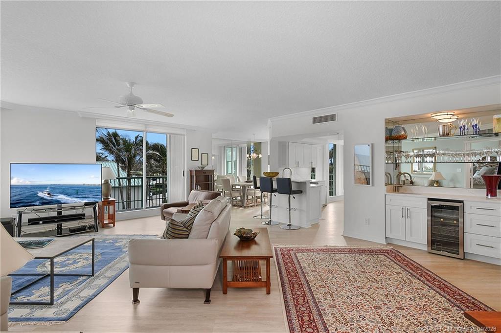 8600 S Ocean Drive 306
