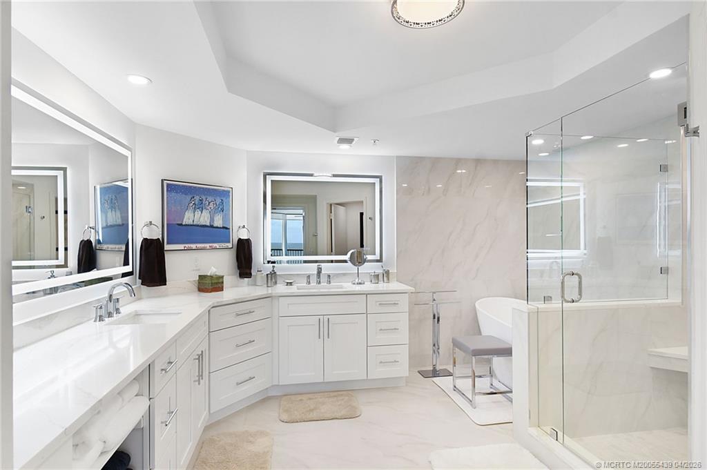 8600 S Ocean Drive 306