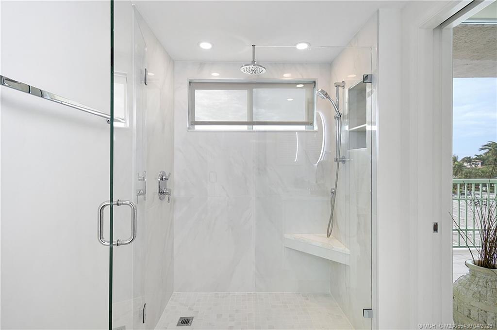 8600 S Ocean Drive 306