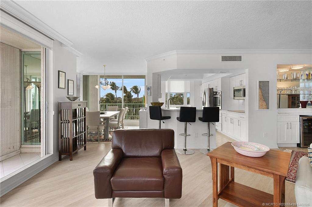 8600 S Ocean Drive 306