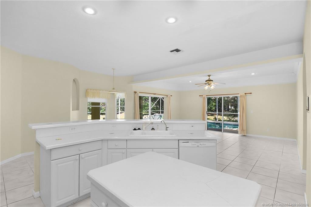 5145 SW Spring Aster Ct