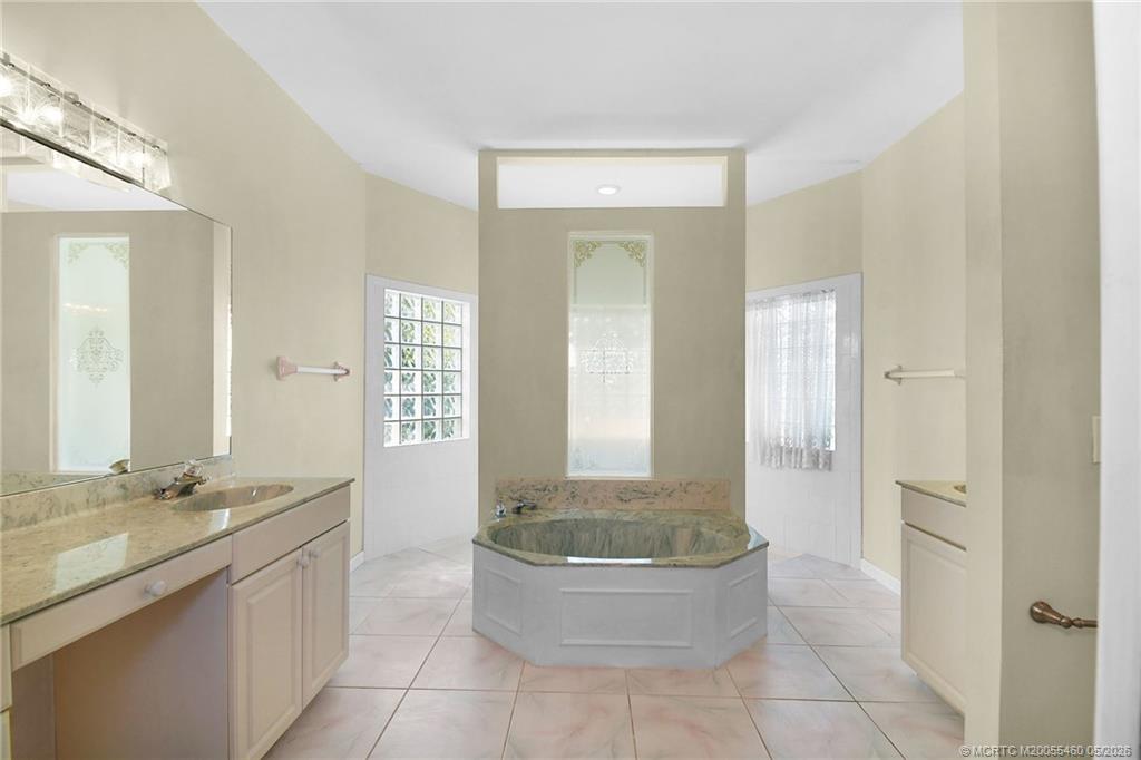 5145 SW Spring Aster Ct