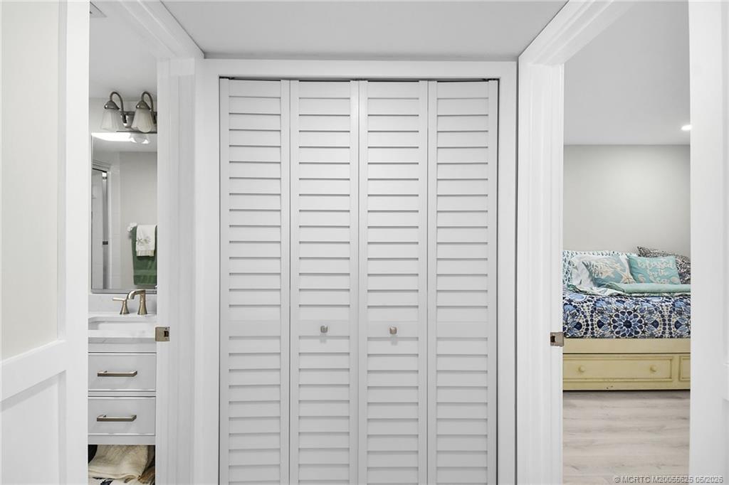 9400 S Ocean Drive 901
