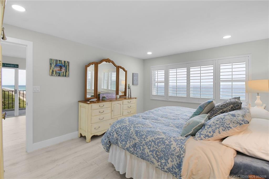 9400 S Ocean Drive 901