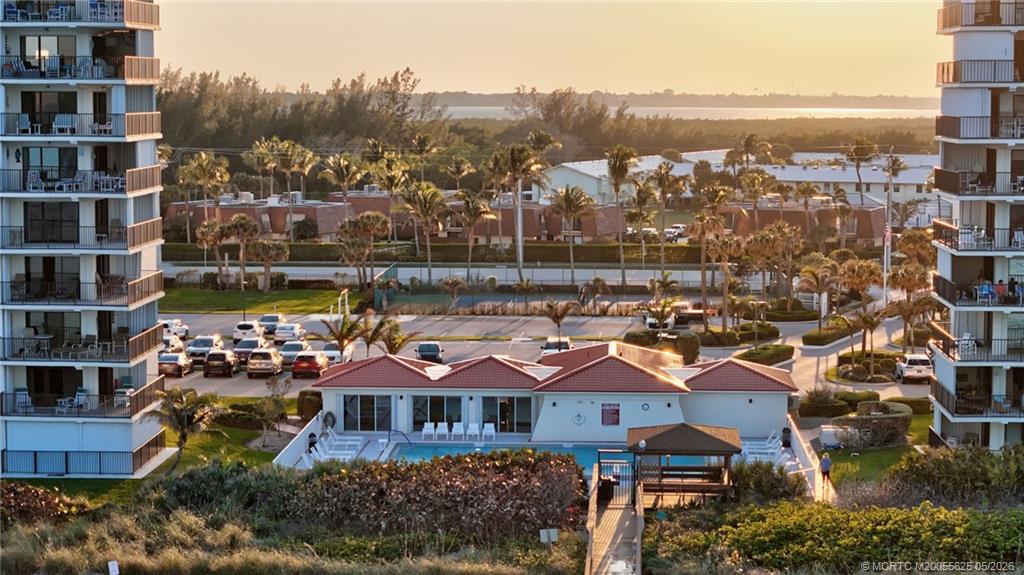 9400 S Ocean Drive 901