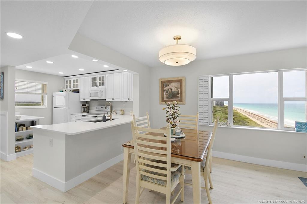 9400 S Ocean Drive 901