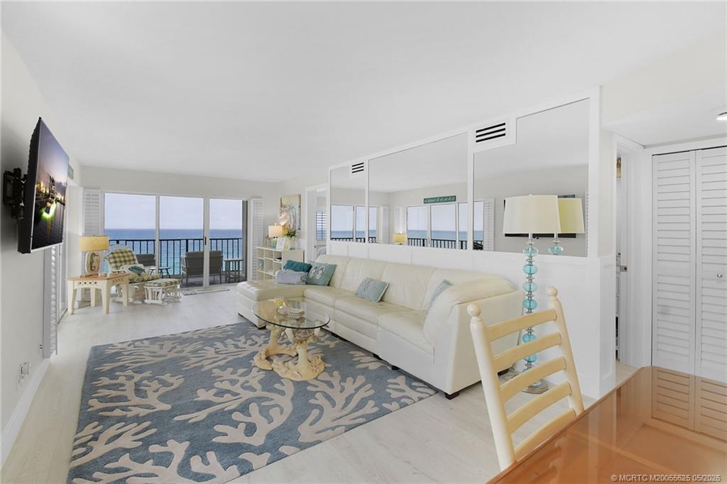 9400 S Ocean Drive 901