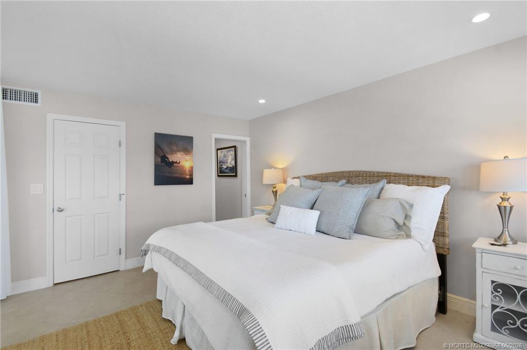 7440 S Ocean Drive 826