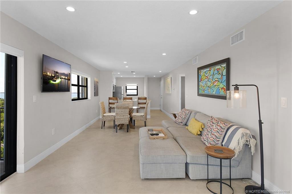 7440 S Ocean Drive 826