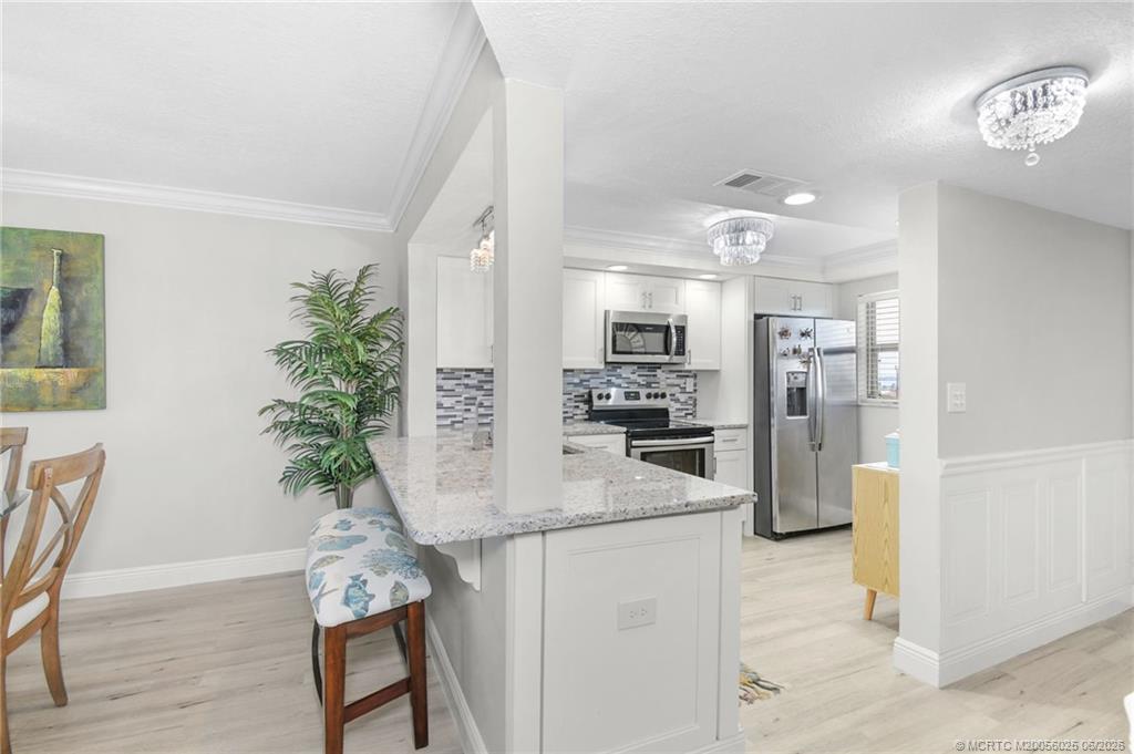10310 S Ocean Drive 504