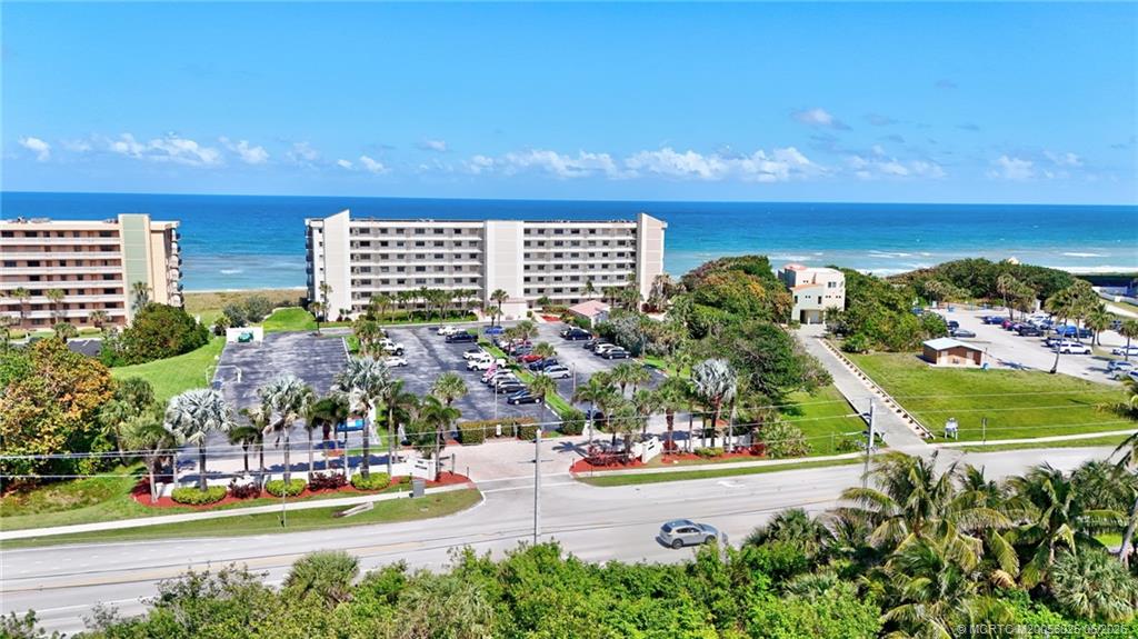 10310 S Ocean Drive 504