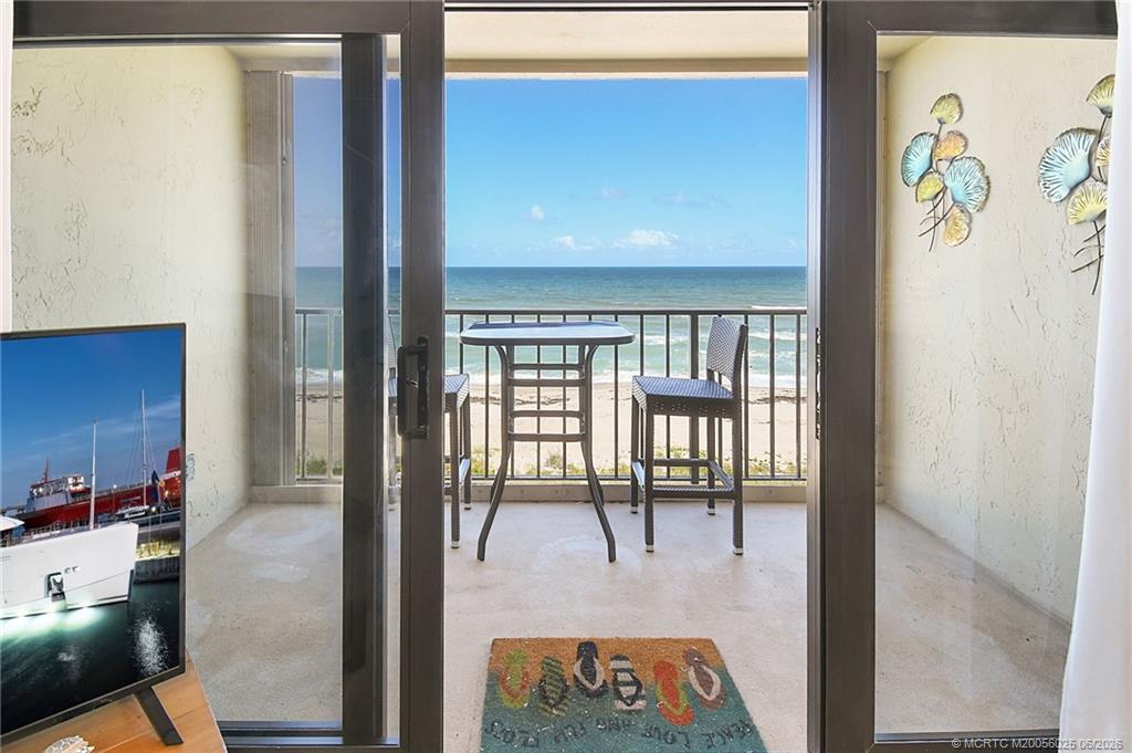 10310 S Ocean Drive 504
